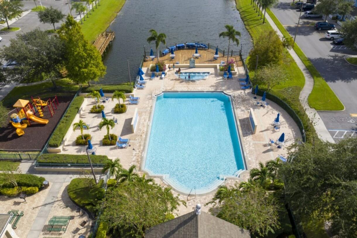 VENETIAN BAY VLG CONDO PH 2 - Residential