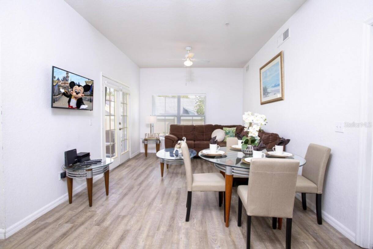 VENETIAN BAY VLG CONDO PH 2 - Residential