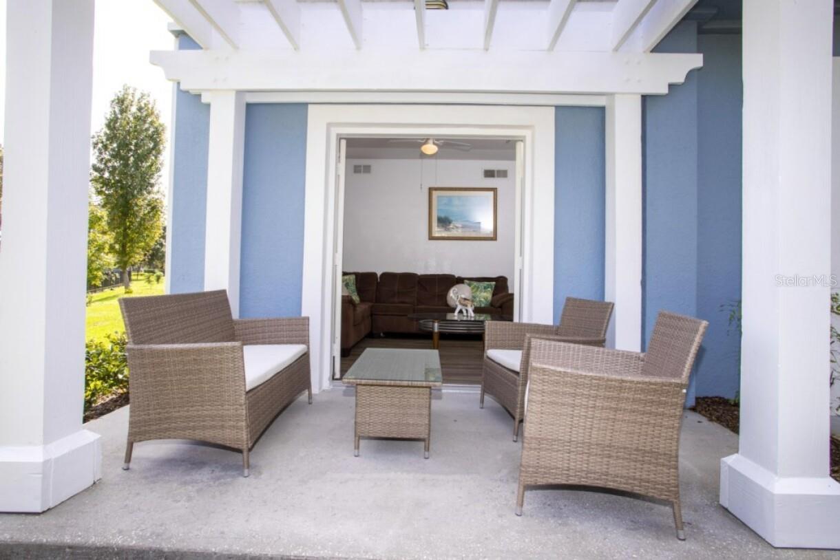 VENETIAN BAY VLG CONDO PH 2 - Residential