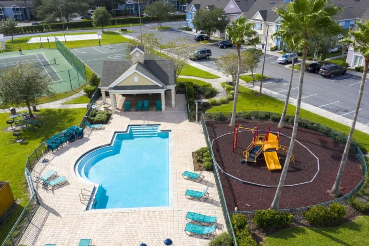 VENETIAN BAY VLG CONDO PH 2 - Residential