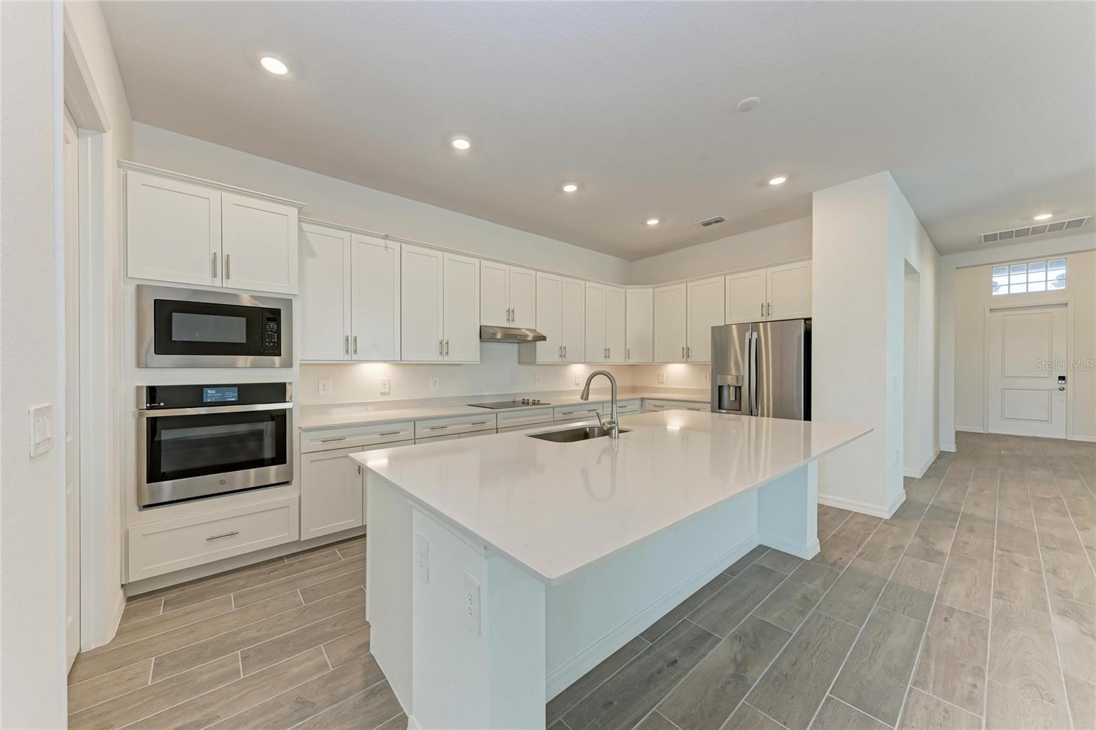 WELLEN PARK GOLF & COUNTRY CLUB - Residential