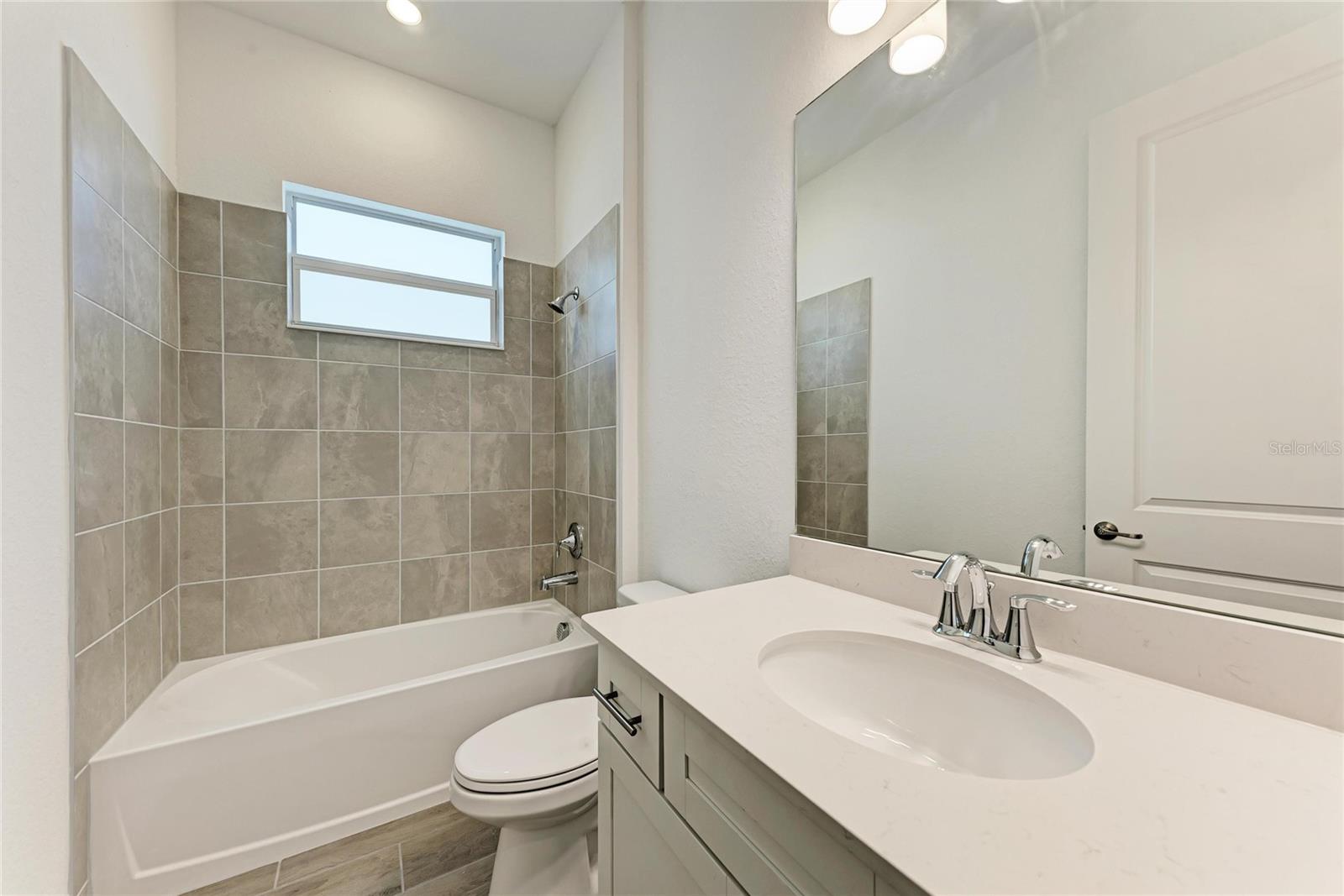 WELLEN PARK GOLF & COUNTRY CLUB - Residential