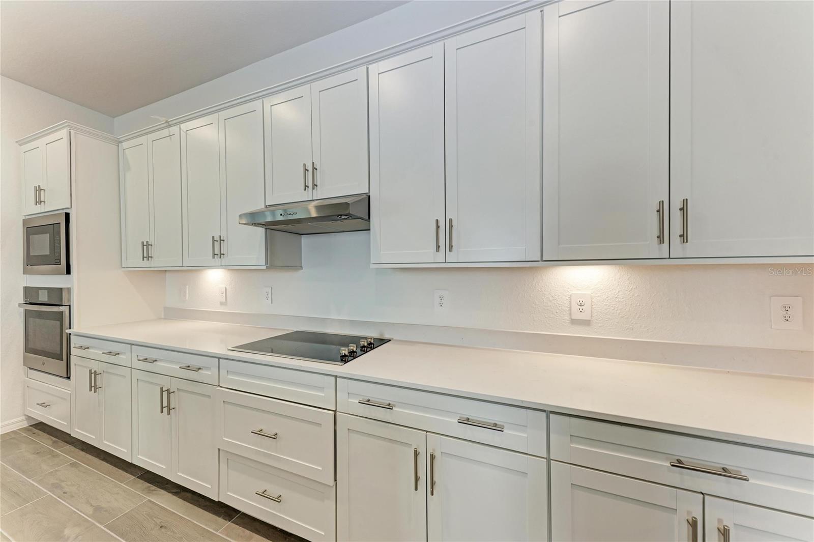 WELLEN PARK GOLF & COUNTRY CLUB - Residential