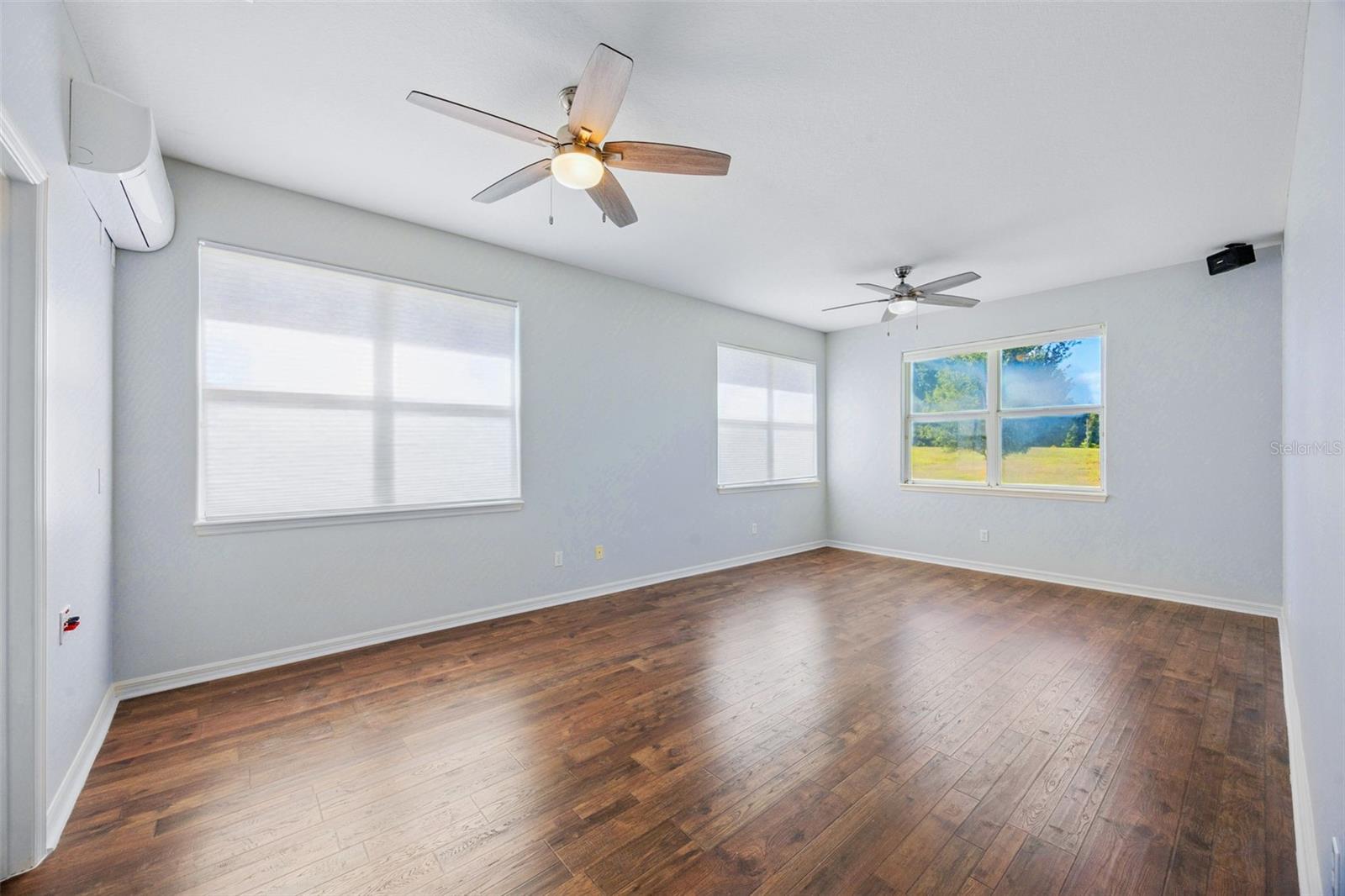 MAGNOLIA PARK WINDERMERE - Residential