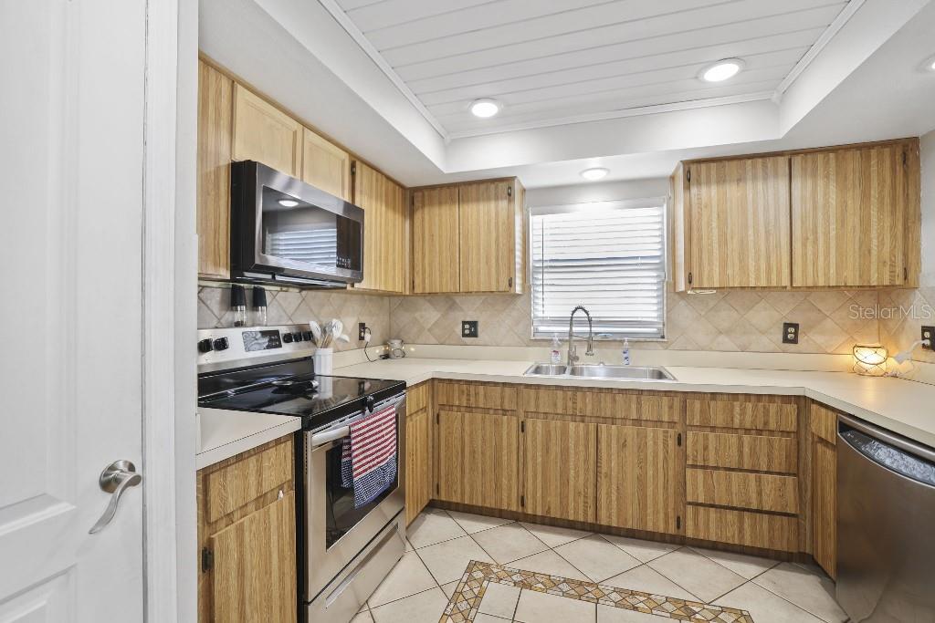 BAY PORT COLONY PH III UN 1 - Residential