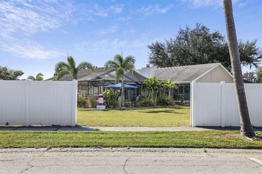 BAY PORT COLONY PH III UN 1 - Residential