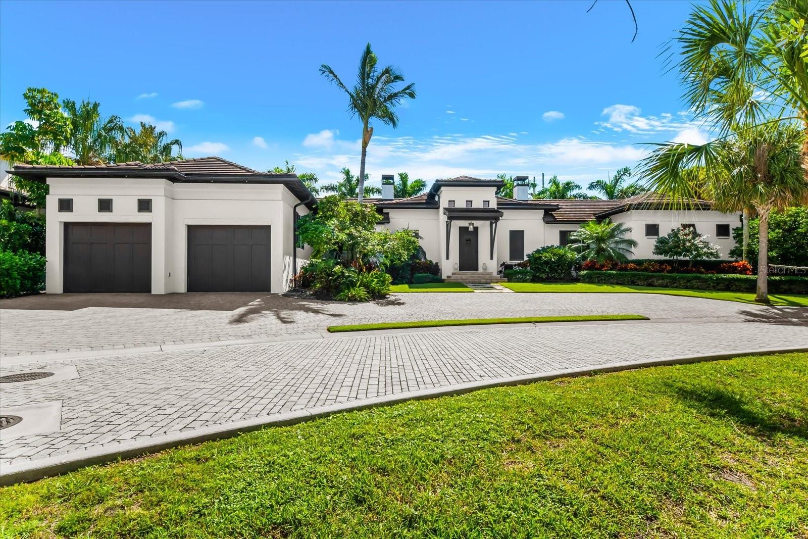 1207 SHARSWOOD LANE, SARASOTA, FL, 34242 4 1207 SHARSWOOD LANE