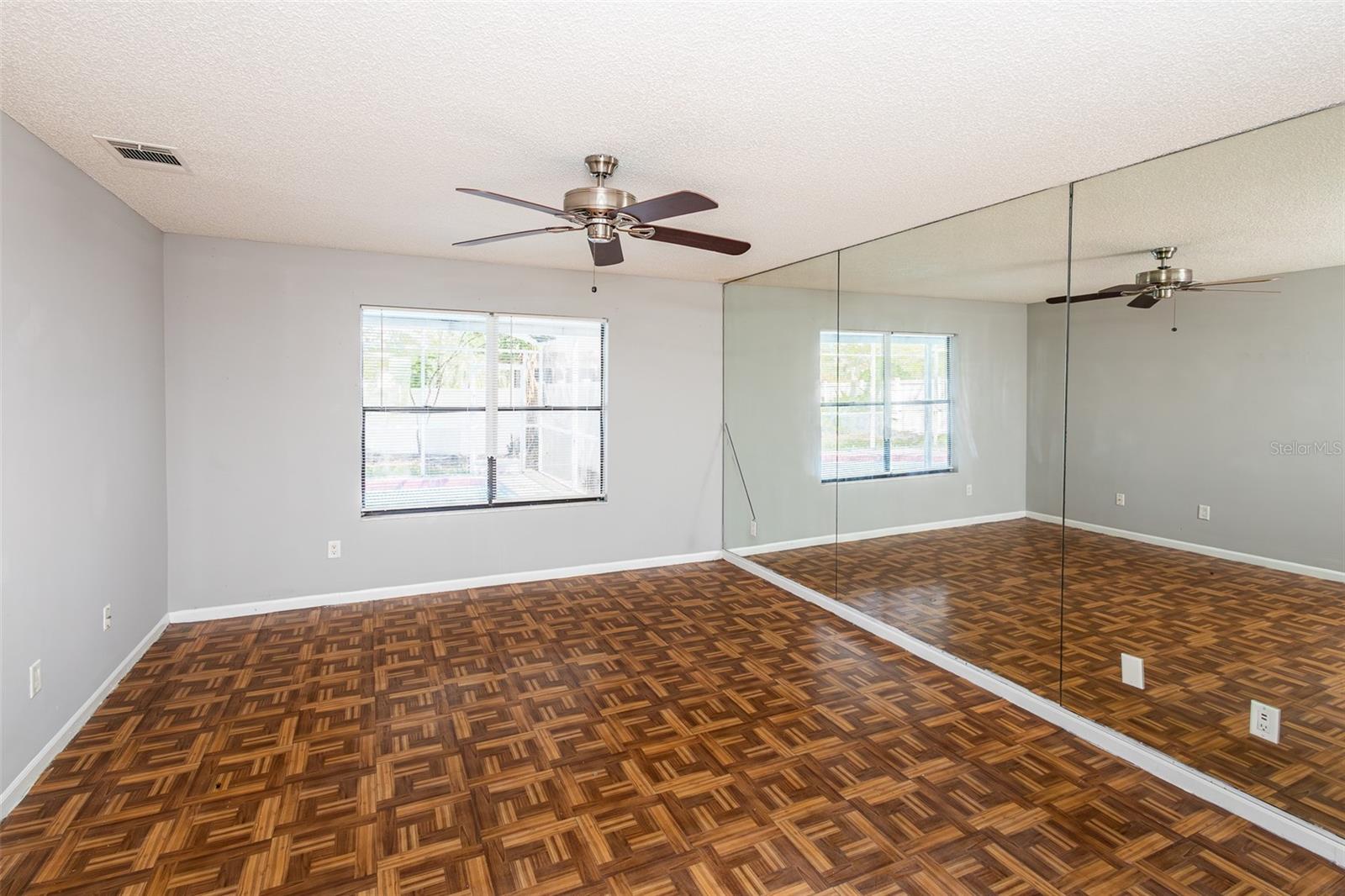 DEER RUN UNIT 15 - Residential