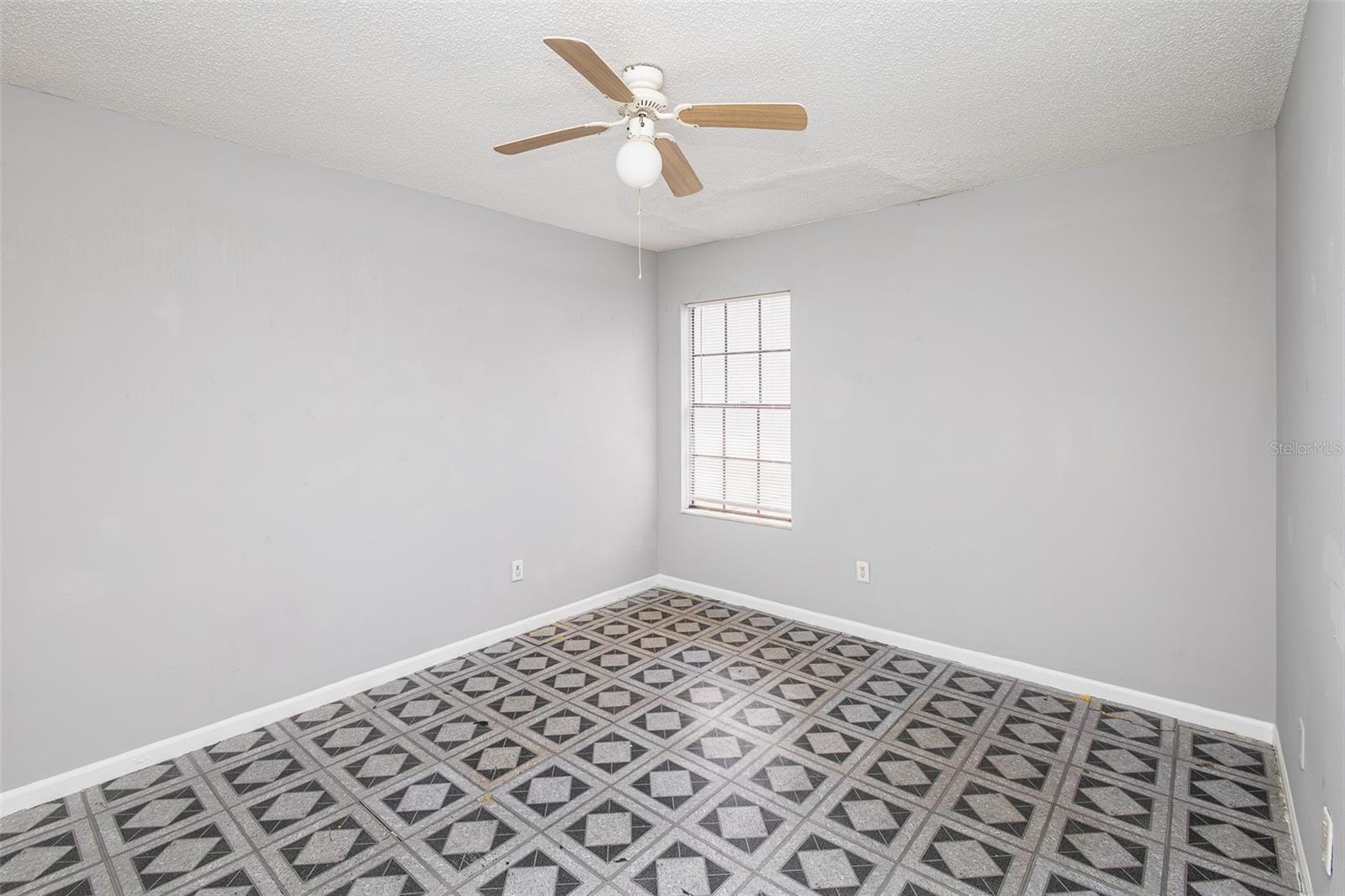 DEER RUN UNIT 15 - Residential