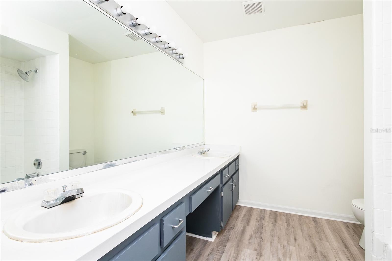 DEER RUN UNIT 15 - Residential