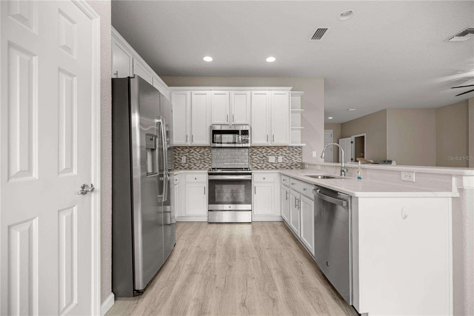 STONE CREEK BY DEL WEBB-SEBASTIAN - Residential