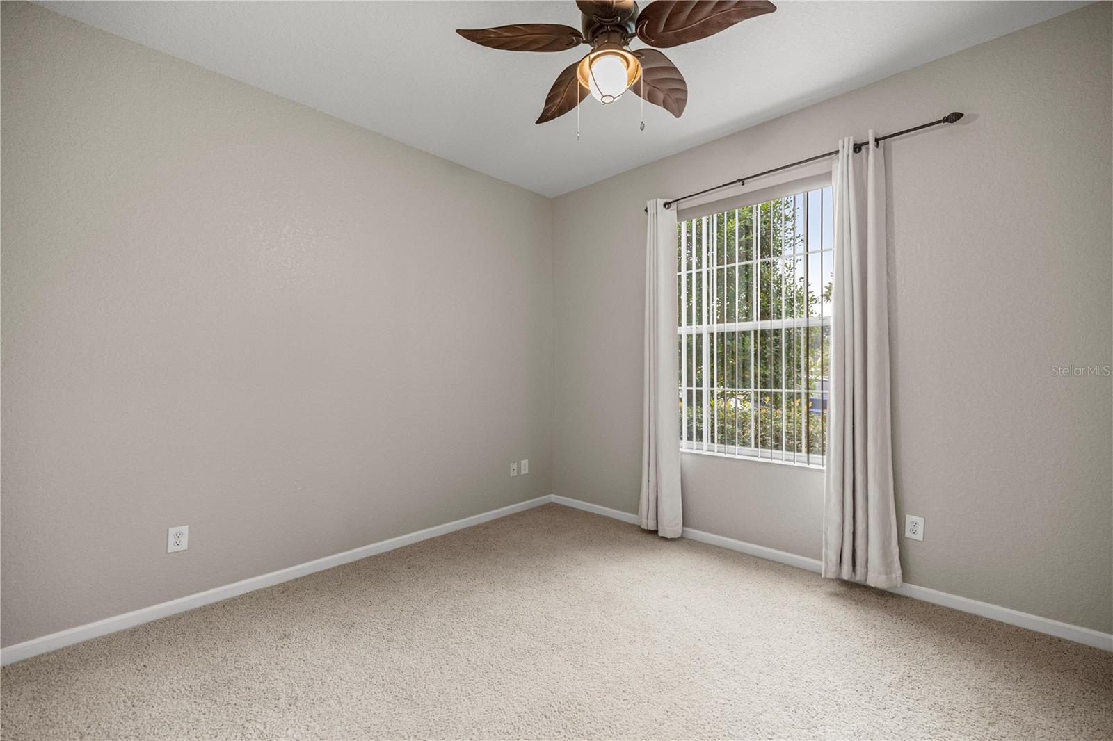 STONE CREEK BY DEL WEBB-SEBASTIAN - Residential