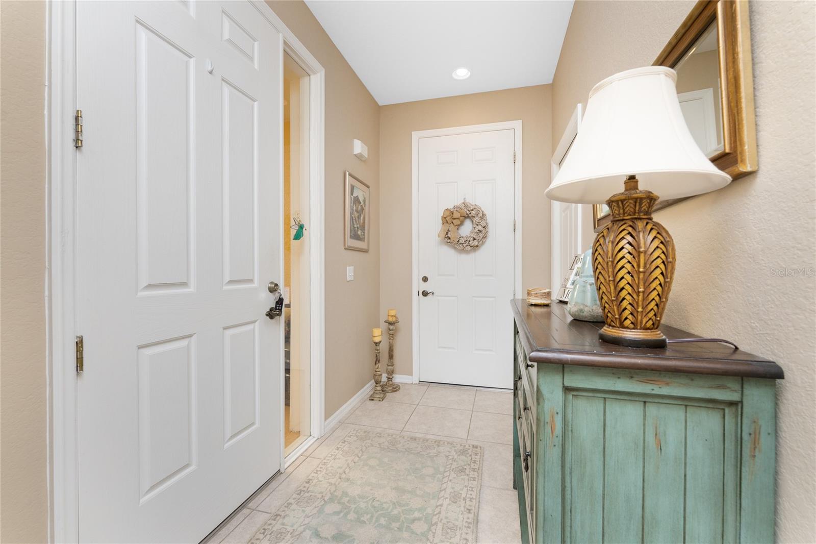 LAKE FRONT VILLAS AT HERITAGE LAKE PARK PH 8 - Residential