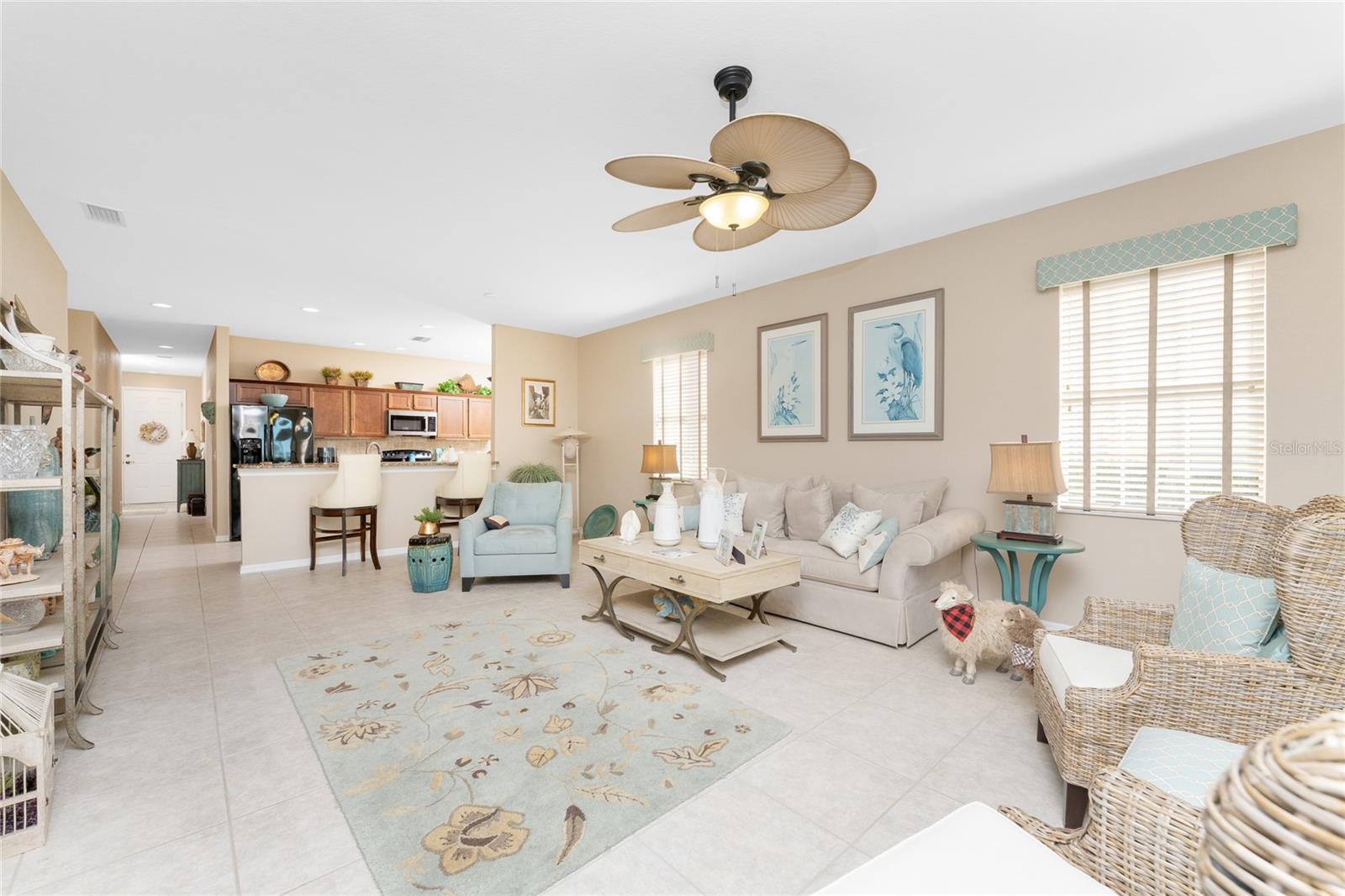 LAKE FRONT VILLAS AT HERITAGE LAKE PARK PH 8 - Residential