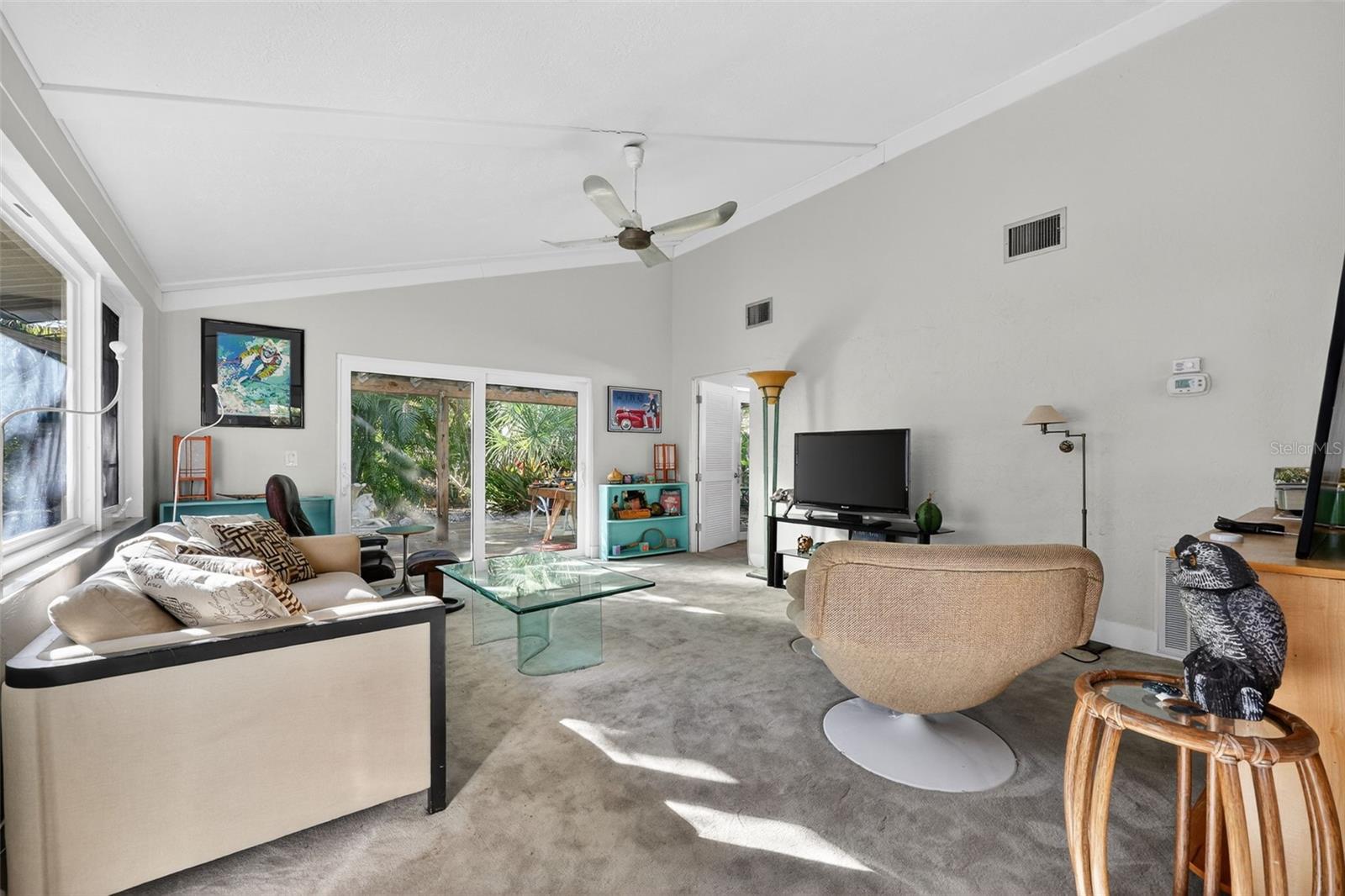 2612 MULBERRY TERRACE