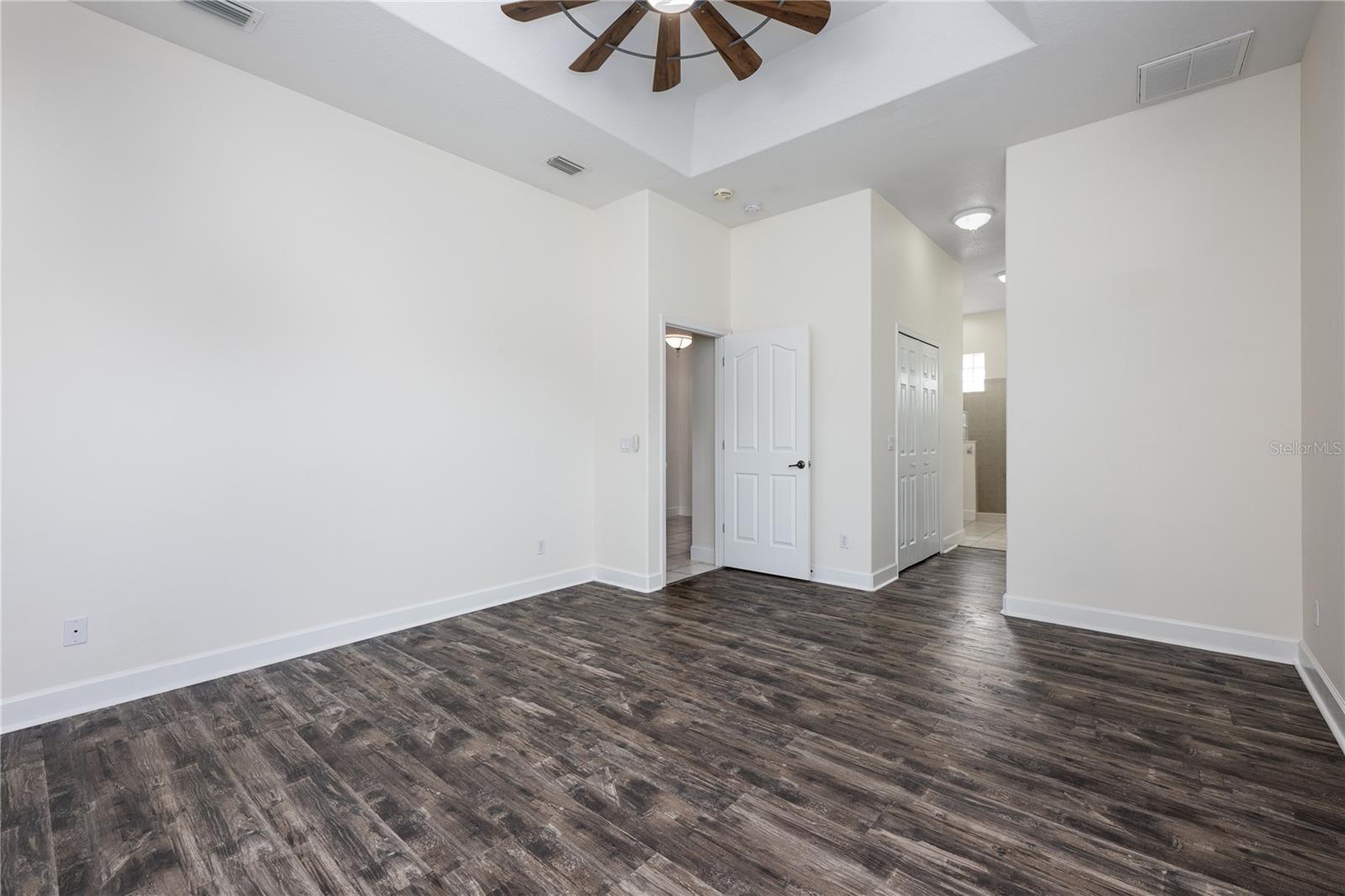 INDIAN RIVER PARK - Residential