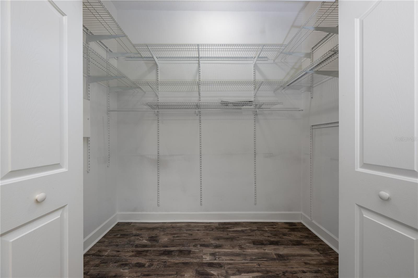 INDIAN RIVER PARK - Residential