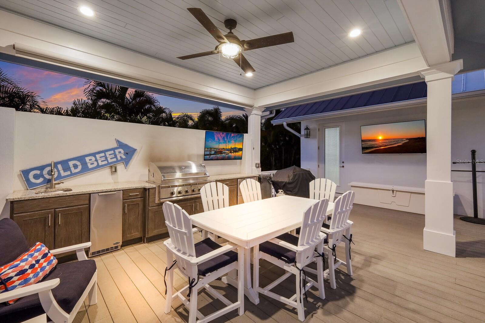 VOLUNTARY HOA - KEY ROYALE RESIDENT OWNE - Residential