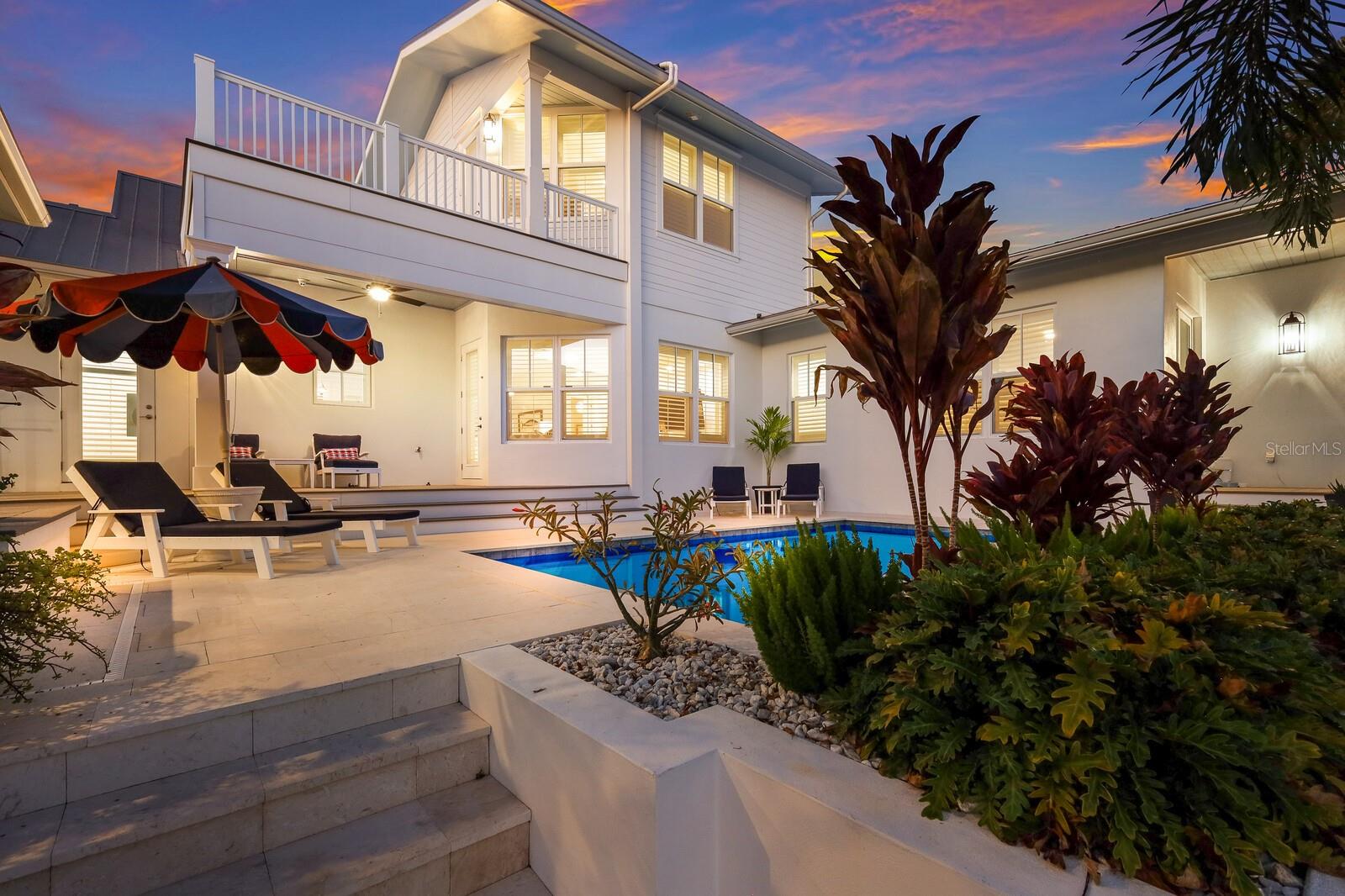 VOLUNTARY HOA - KEY ROYALE RESIDENT OWNE - Residential