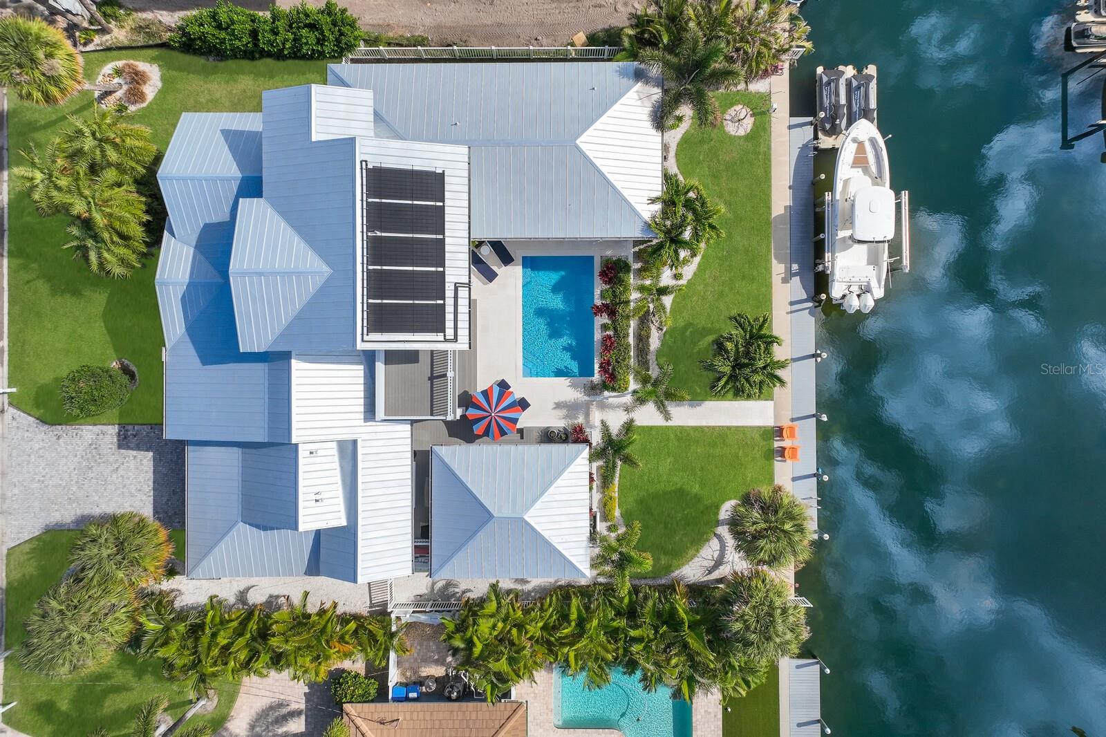 VOLUNTARY HOA - KEY ROYALE RESIDENT OWNE - Residential