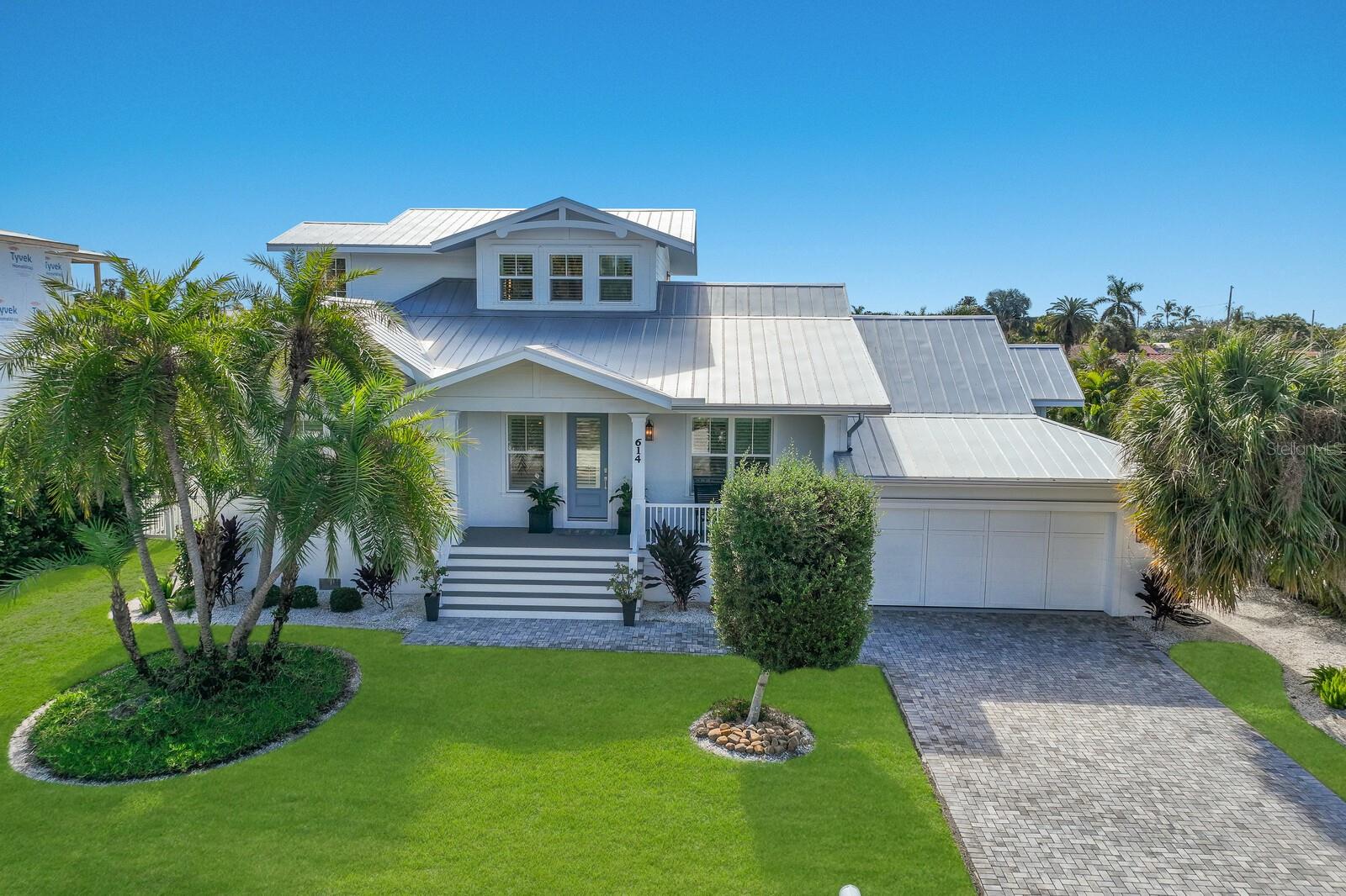 VOLUNTARY HOA - KEY ROYALE RESIDENT OWNE - Residential