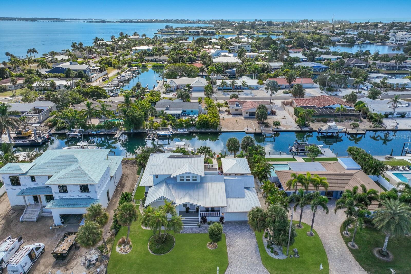 VOLUNTARY HOA - KEY ROYALE RESIDENT OWNE - Residential