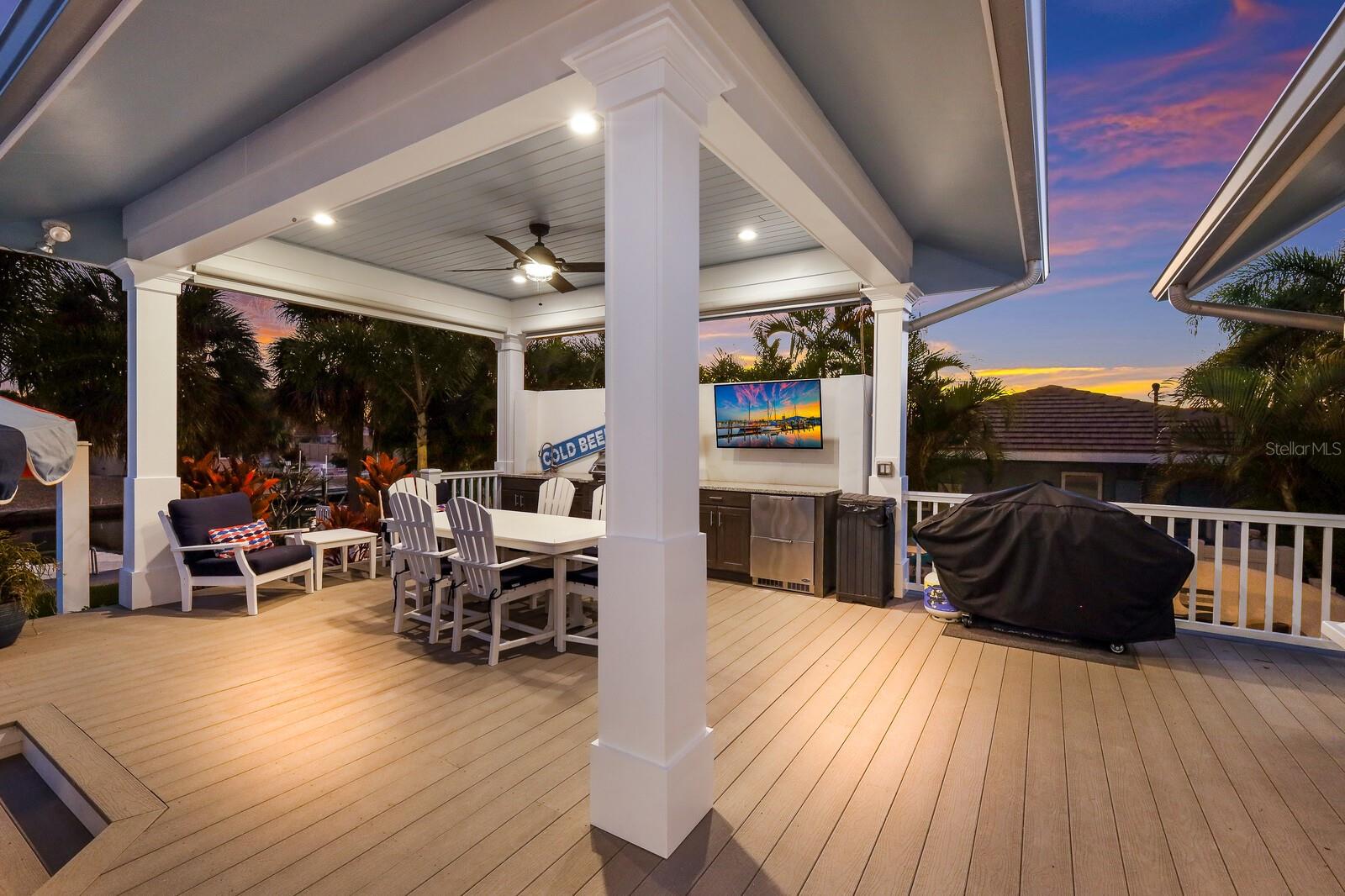 VOLUNTARY HOA - KEY ROYALE RESIDENT OWNE - Residential