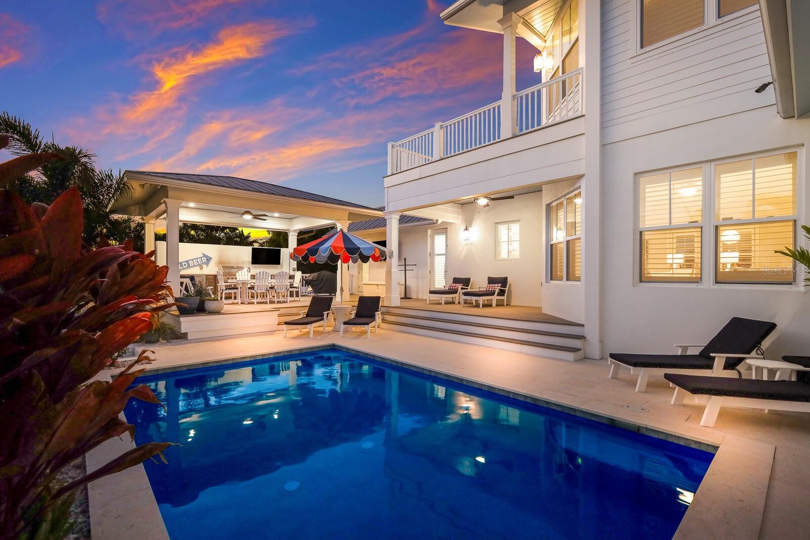 VOLUNTARY HOA - KEY ROYALE RESIDENT OWNE - Residential