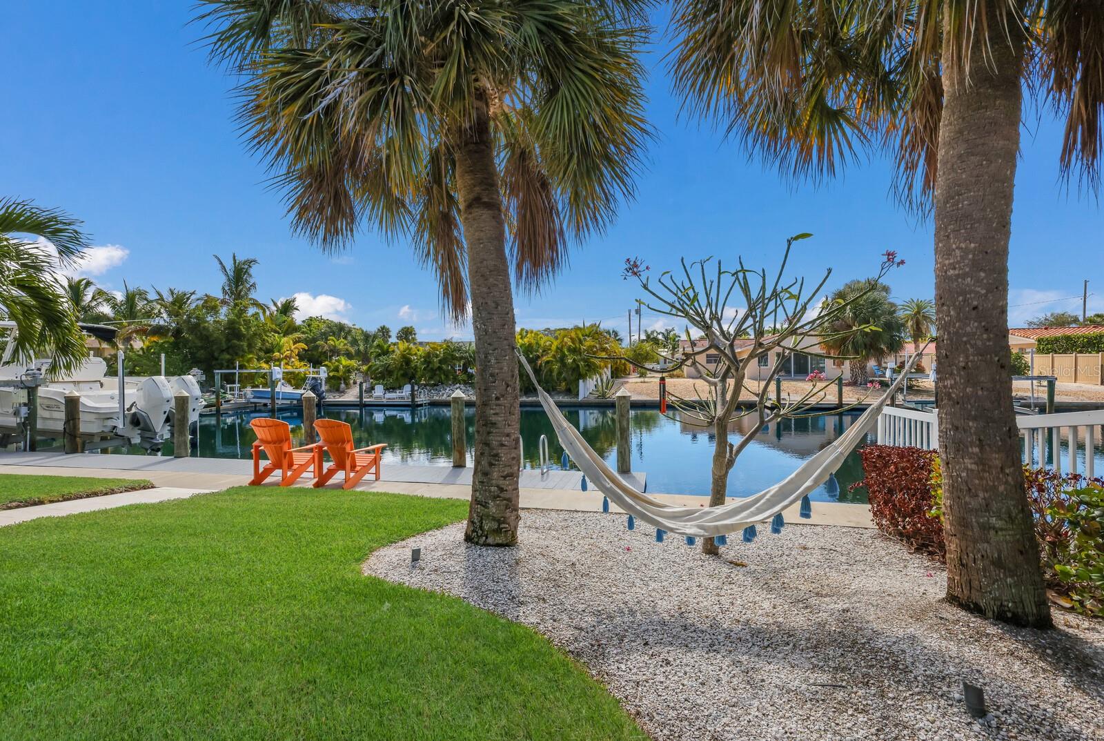 VOLUNTARY HOA - KEY ROYALE RESIDENT OWNE - Residential