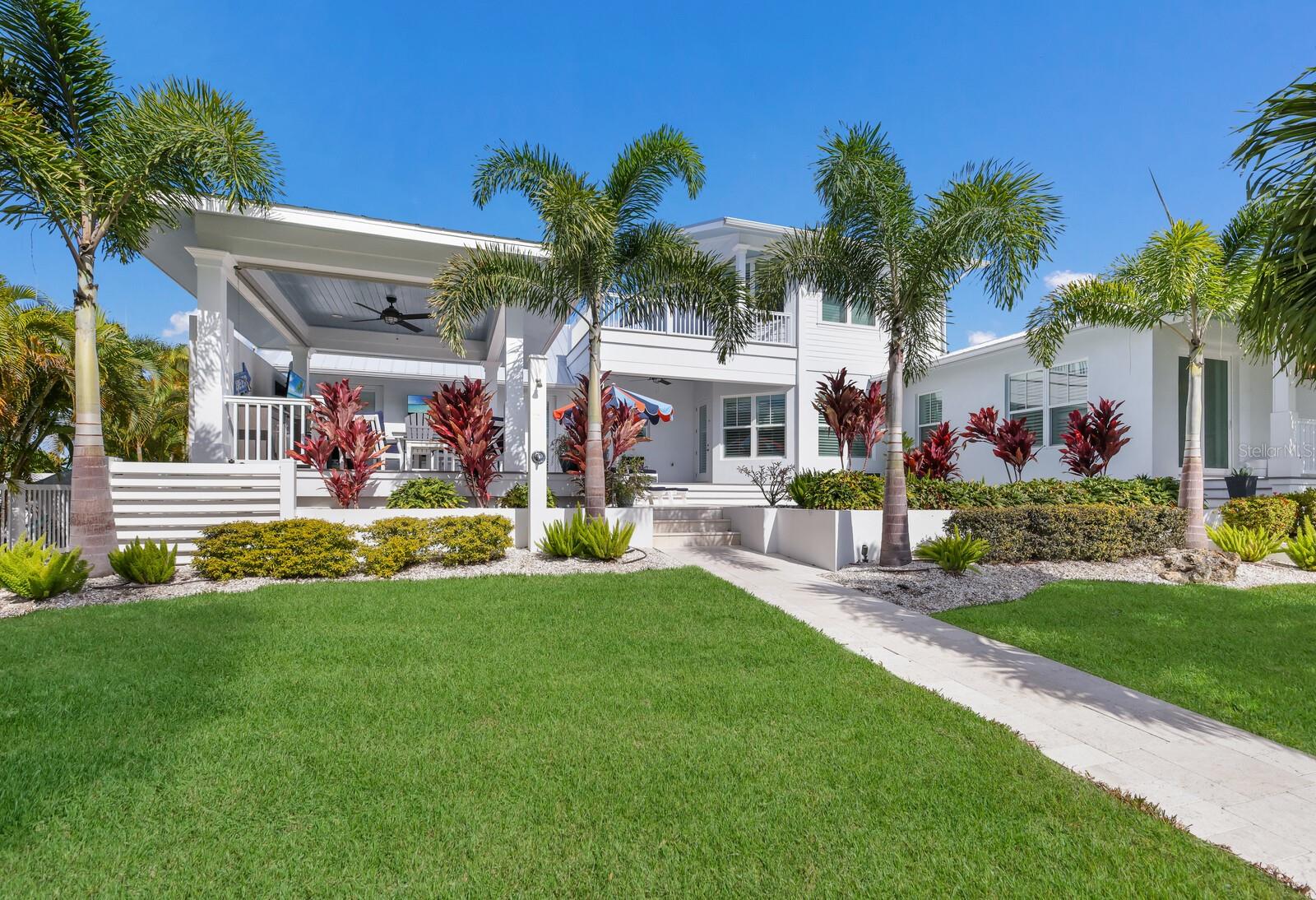 VOLUNTARY HOA - KEY ROYALE RESIDENT OWNE - Residential