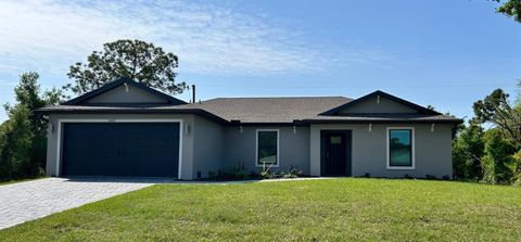 A home in PORT CHARLOTTE