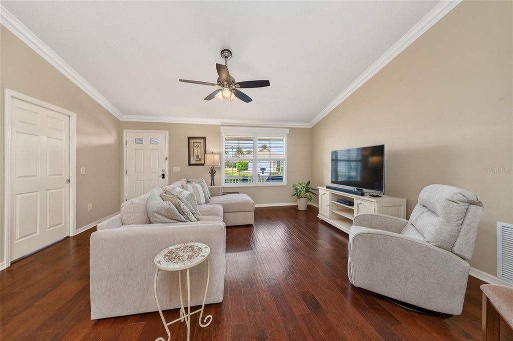 Photo of 854 Fenwick Loop, The Villages, FL 32163 (MLS # G5111690)
