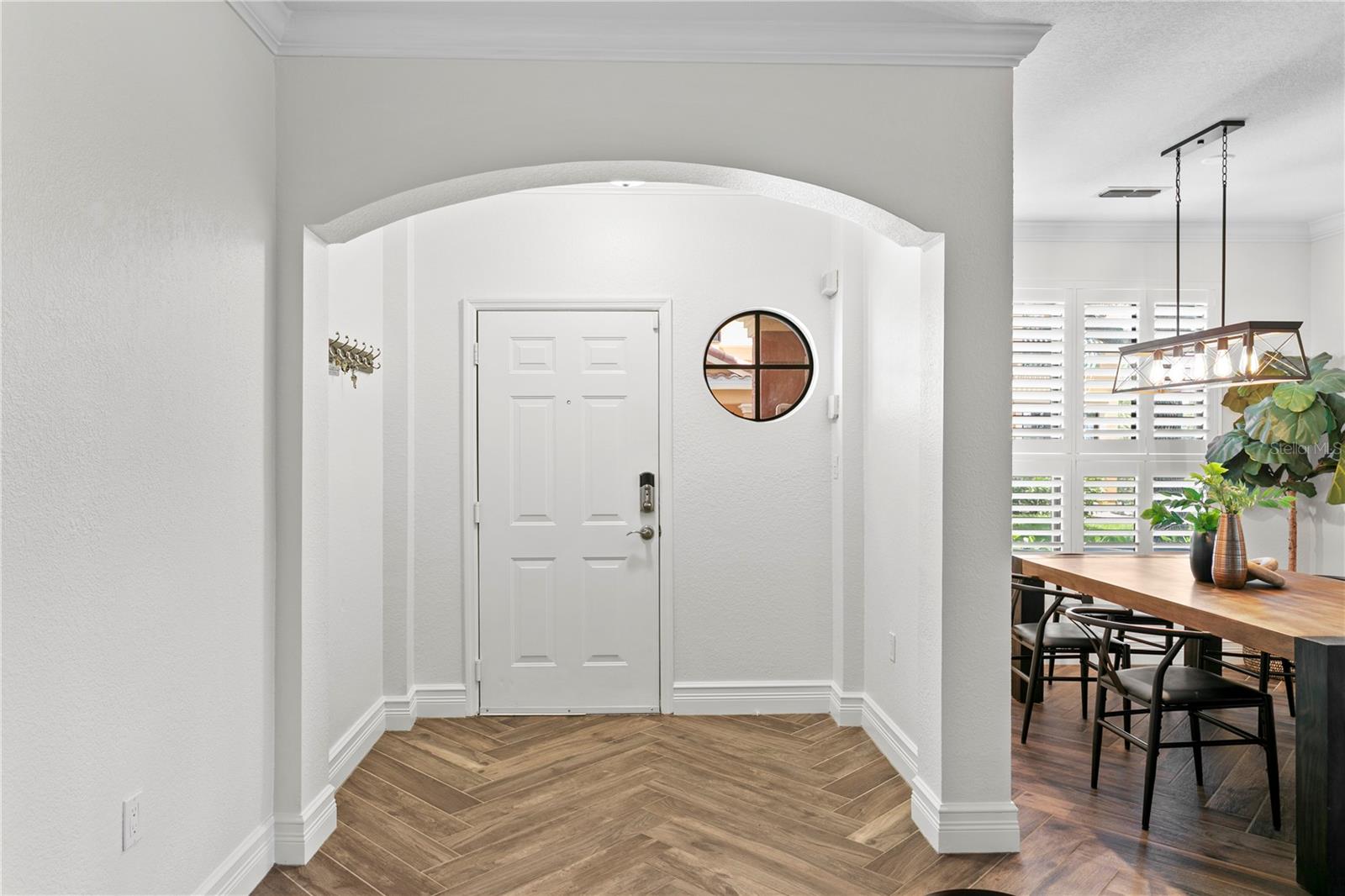2741 VIA CIPRIANI 914A