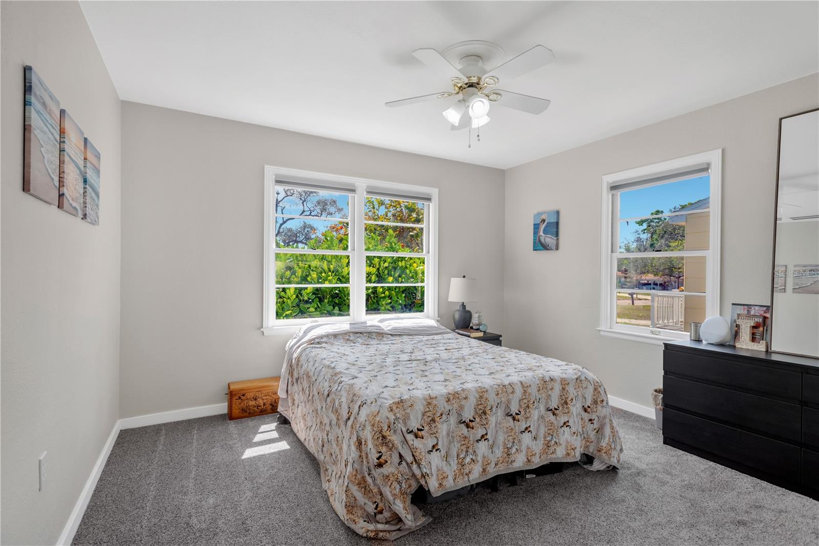 BREEZE HILL - Residential