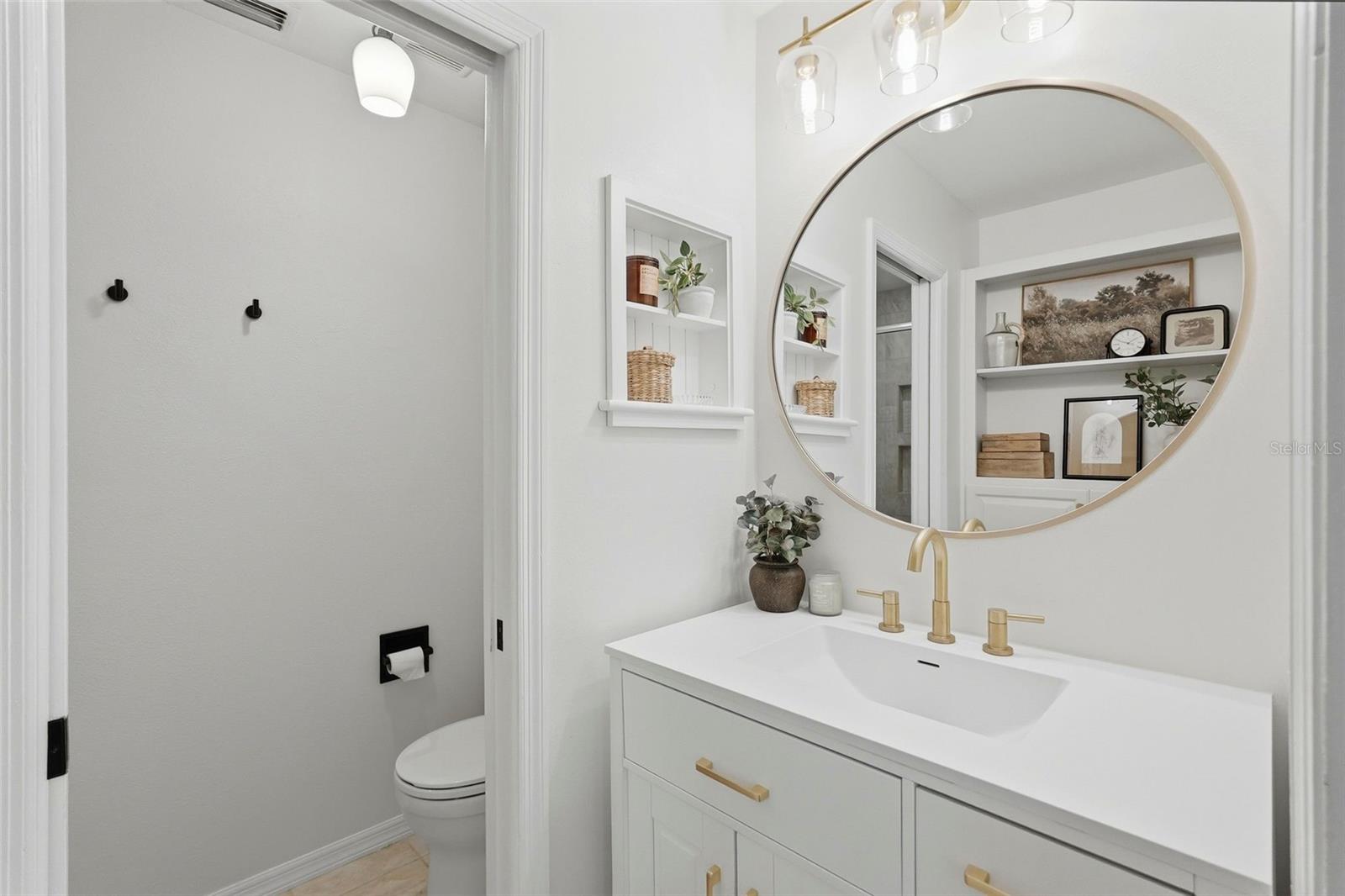 GLEN PARK CONDO - Residential