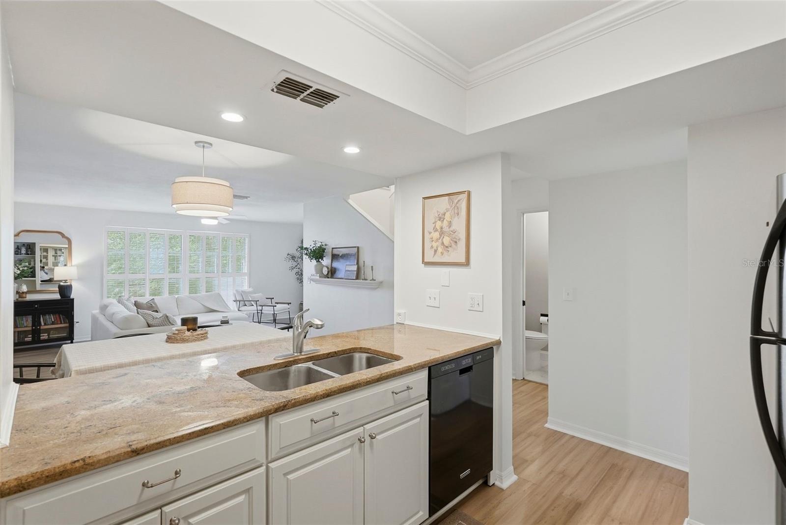 GLEN PARK CONDO - Residential