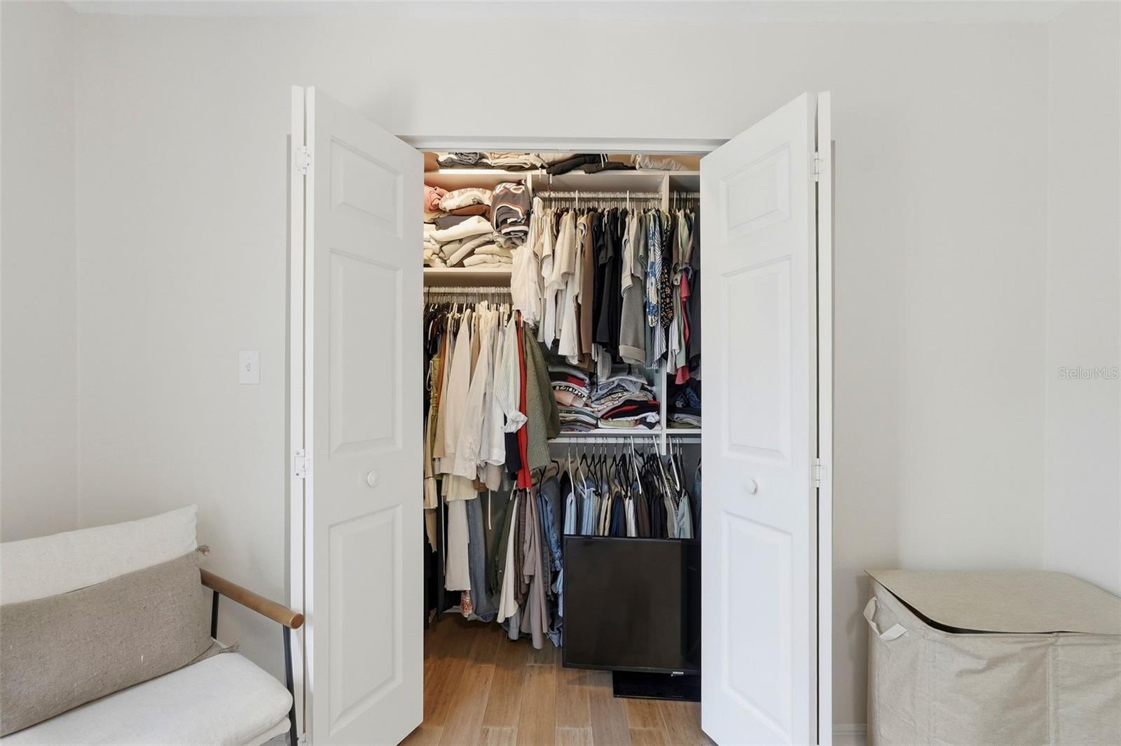 GLEN PARK CONDO - Residential