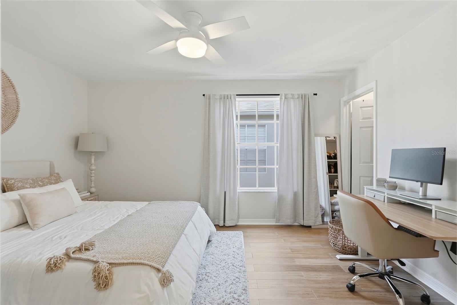 GLEN PARK CONDO - Residential