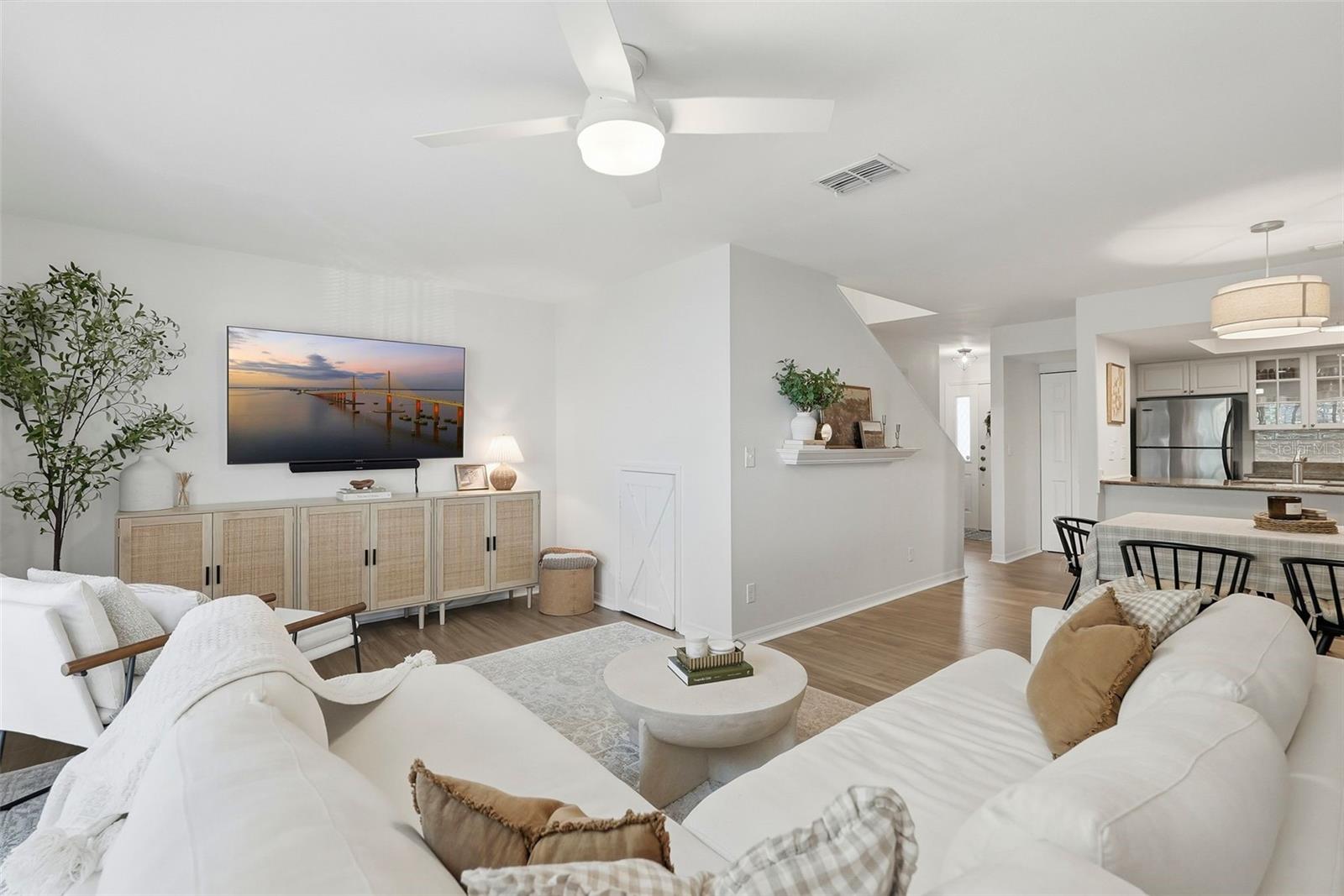 GLEN PARK CONDO - Residential