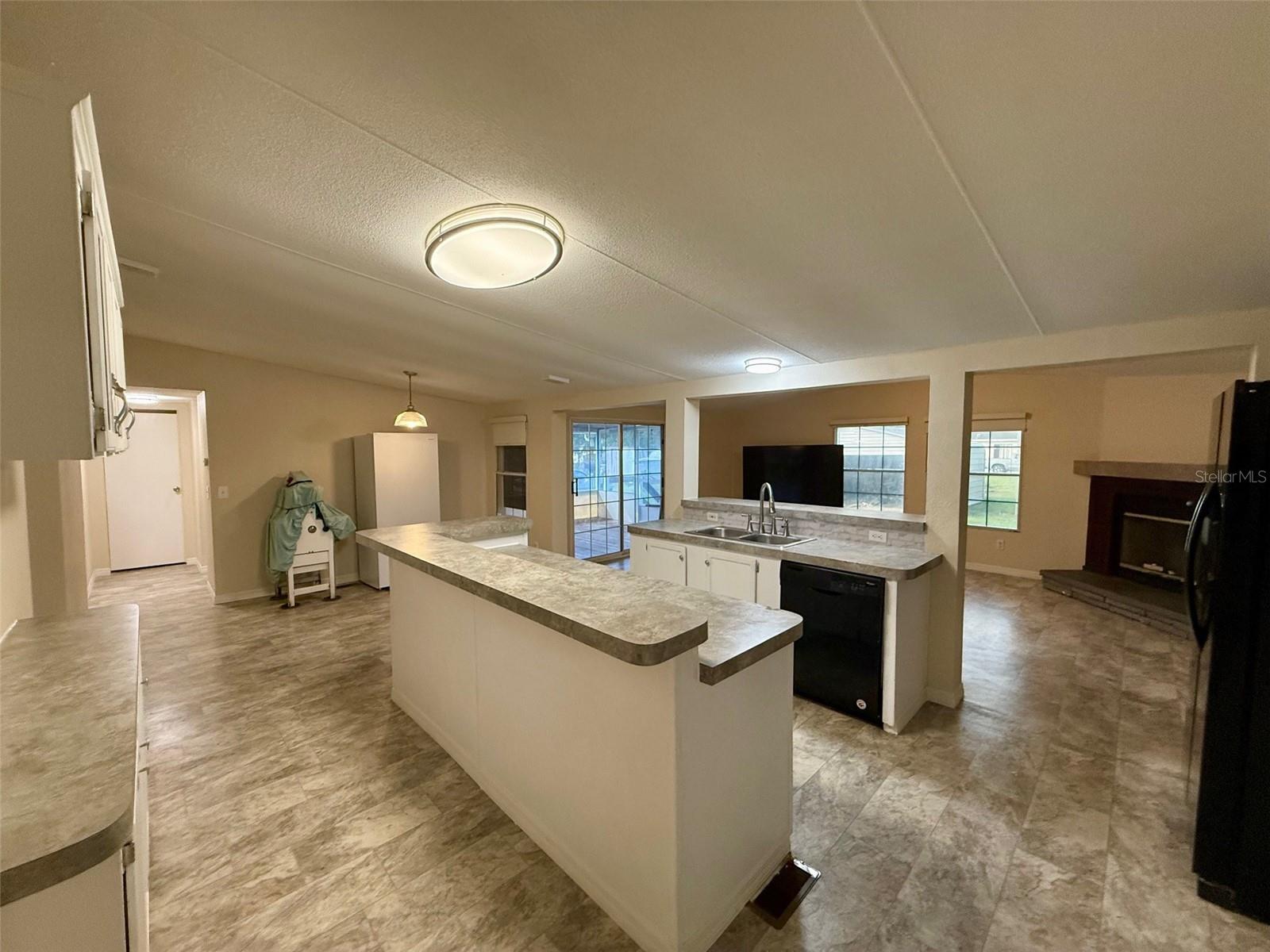 OAK HAMMOCK ESTATES - Residential