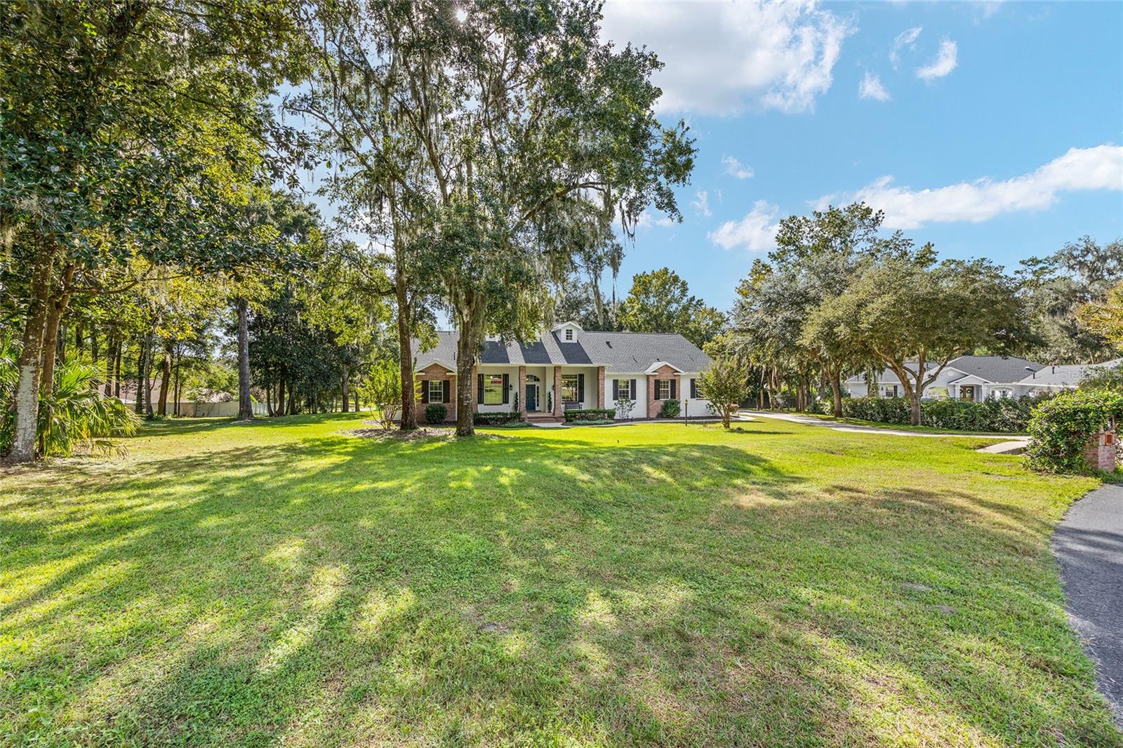 BROOKSTONE - Residential