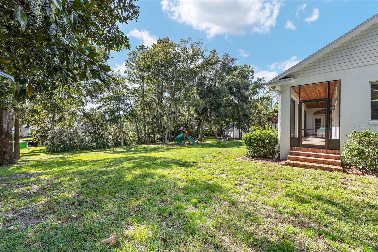 BROOKSTONE - Residential