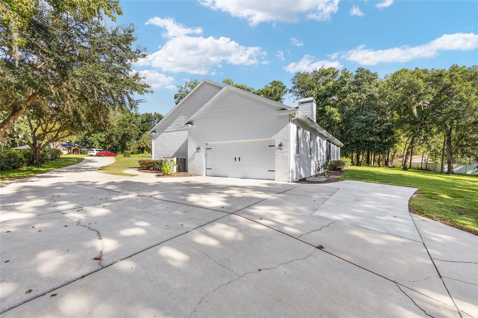 BROOKSTONE - Residential