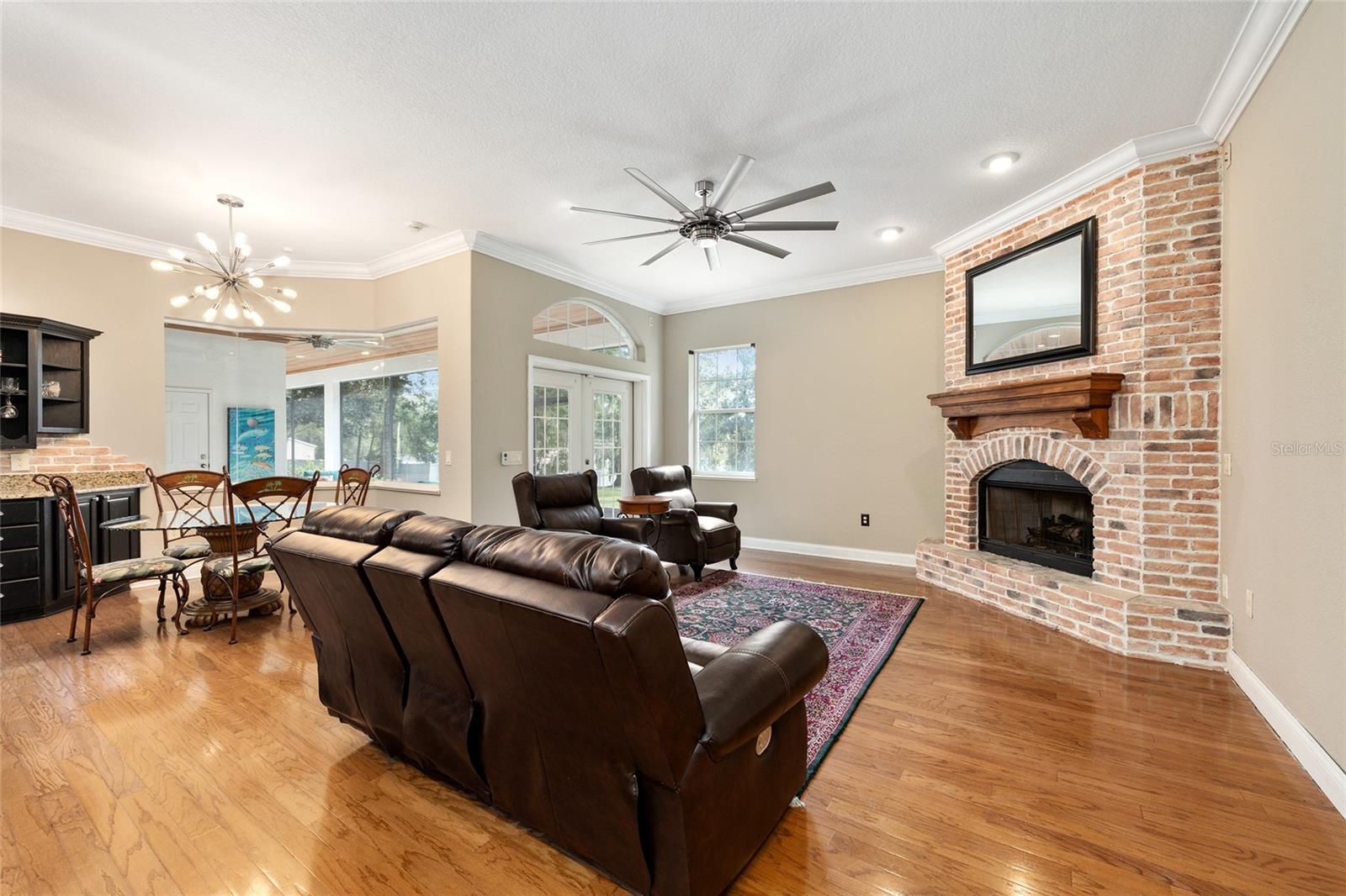 BROOKSTONE - Residential