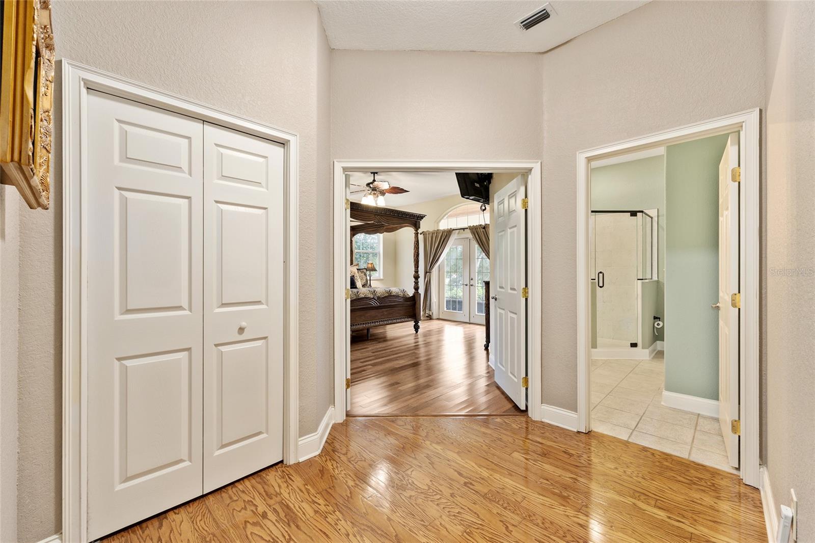 BROOKSTONE - Residential