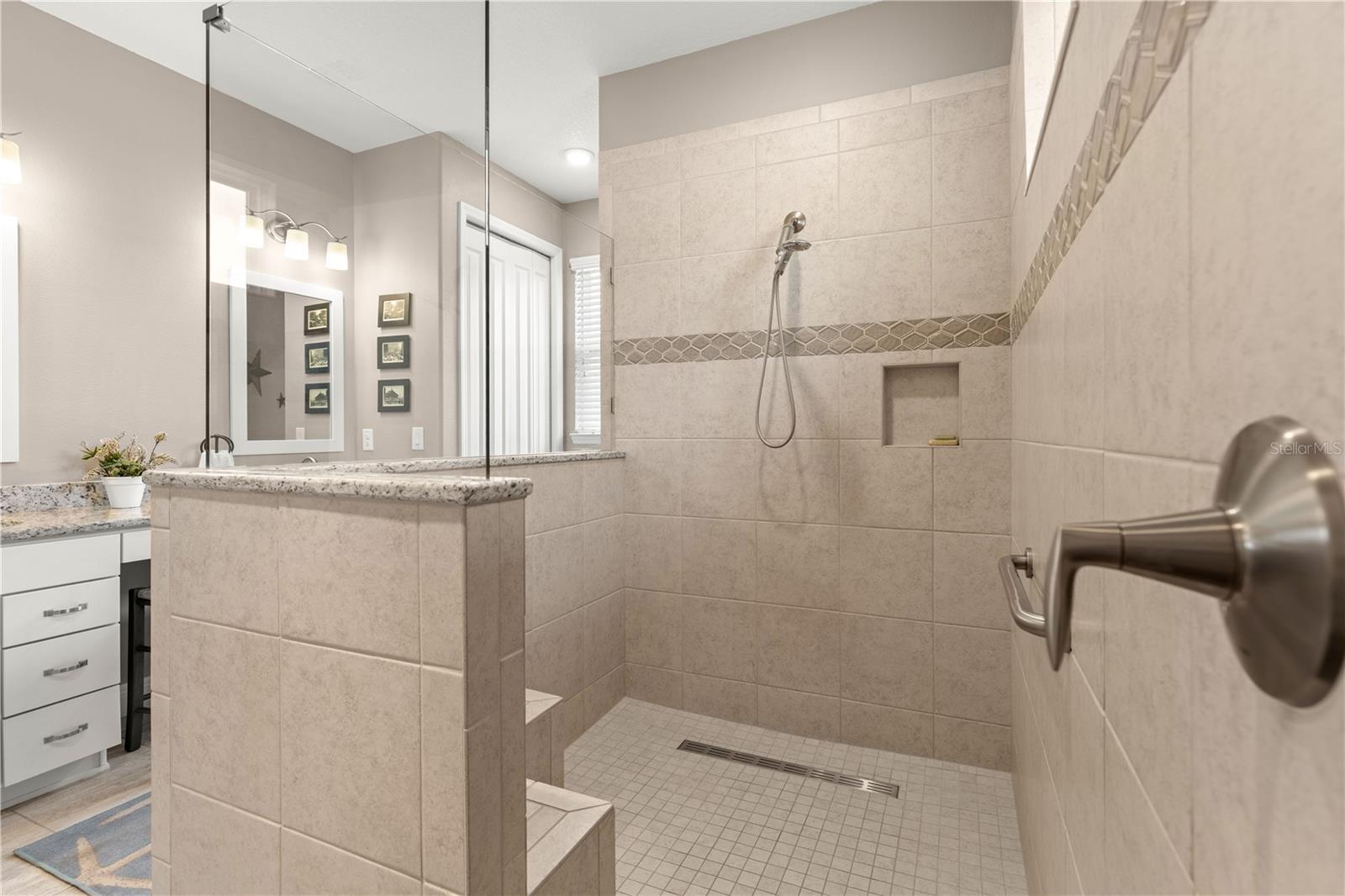 CANDLER HILLS WEST SANCTUARY - Residential