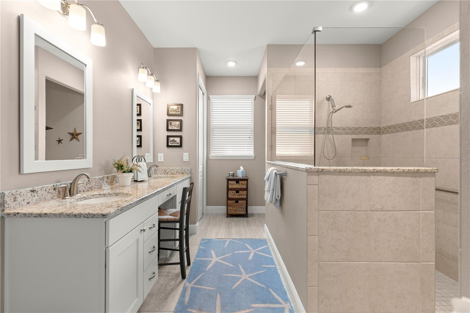 CANDLER HILLS WEST SANCTUARY - Residential