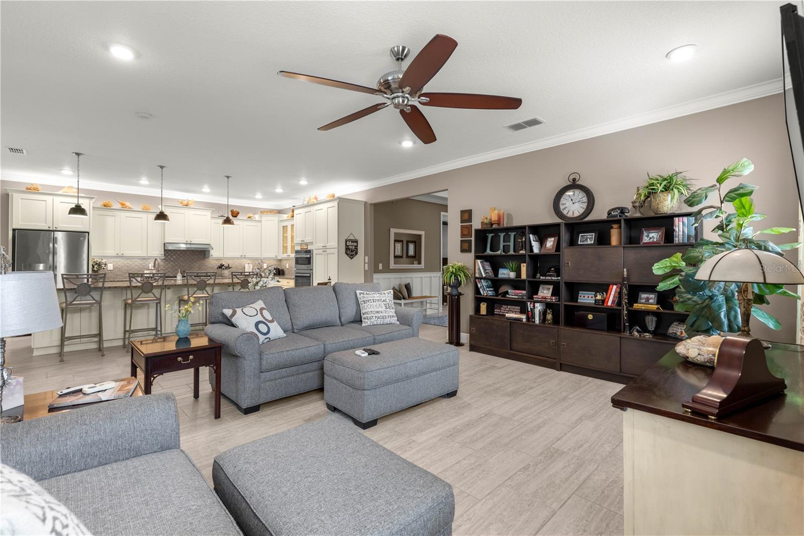 CANDLER HILLS WEST SANCTUARY - Residential