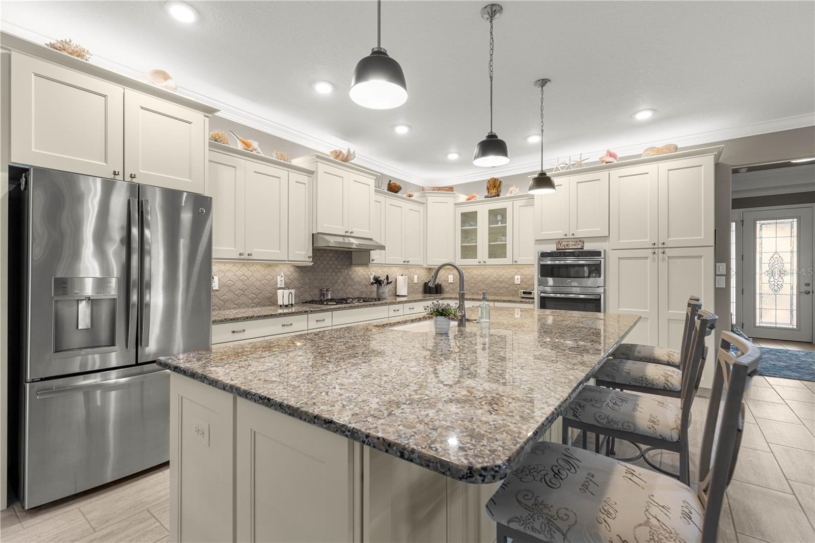 CANDLER HILLS WEST SANCTUARY - Residential