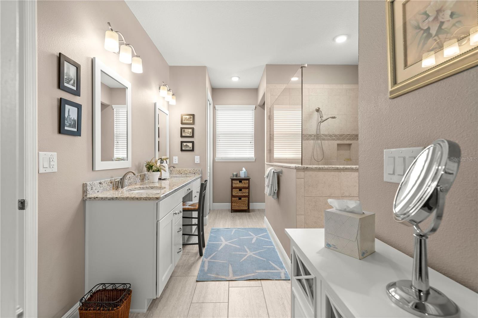 CANDLER HILLS WEST SANCTUARY - Residential